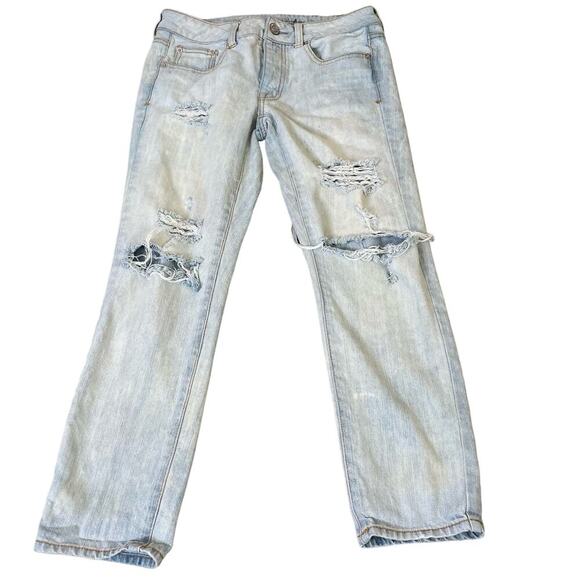 American Eagle Jeans 5 button fly distressed light wash stone/acid washed SZ 2 - Picture 1 of 8